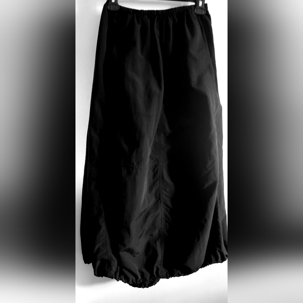 ⭐NEW WITH TAG⭐Zara Balloon Black Maxi Skirt-Medium